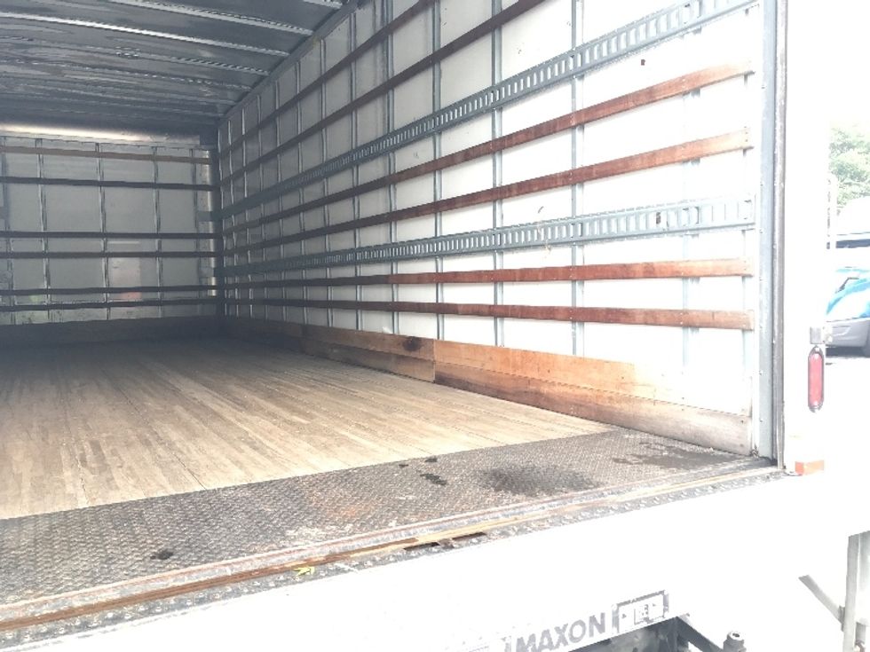 Medium Duty Box Truck-Light and Medium Duty Trucks-Freightliner-2019-M2-Prince George-VA-113,720\n\t\tmiles-$ 59,250 - Image 12