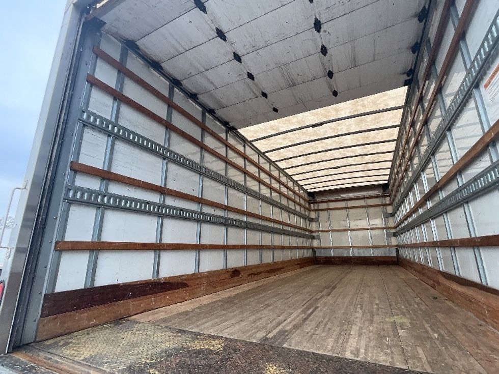 Medium Duty Box Truck-Light and Medium Duty Trucks-Freightliner-2019-M2-Prince George-VA-125,674\n\t\tmiles-$ 59,500 - Image 11