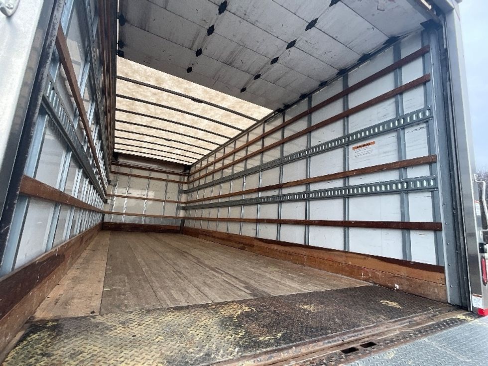 Medium Duty Box Truck-Light and Medium Duty Trucks-Freightliner-2019-M2-Prince George-VA-125,674\n\t\tmiles-$ 59,500 - Image 12