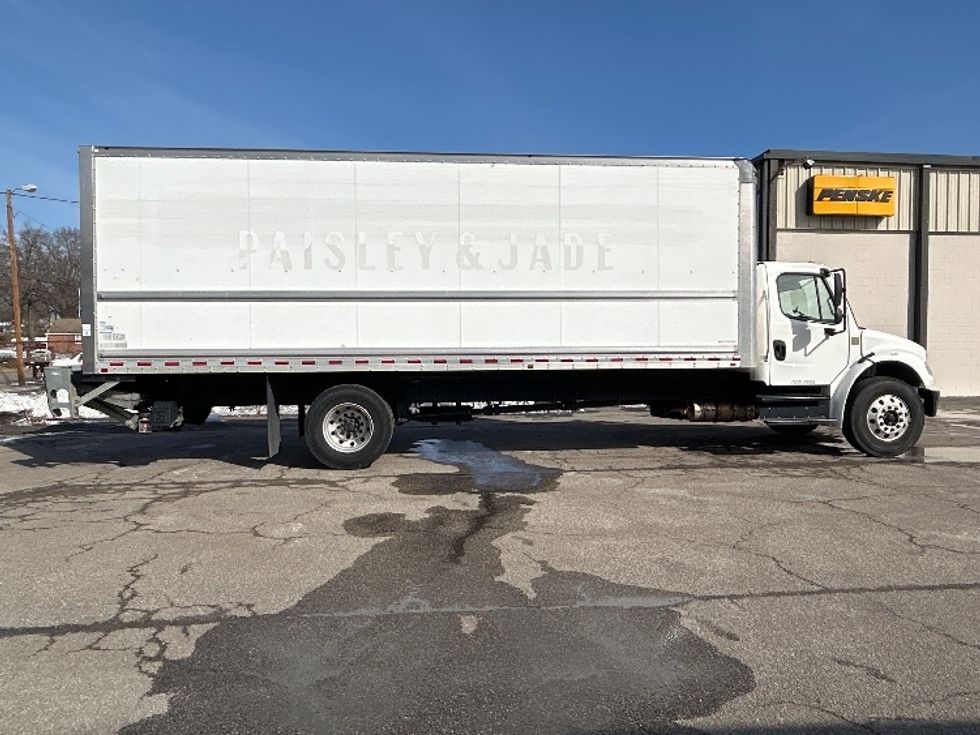 Medium Duty Box Truck-Light and Medium Duty Trucks-Freightliner-2019-M2-Prince George-VA-125,674\n\t\tmiles-$ 59,500 - Image 15