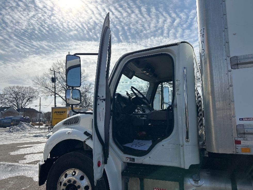 Medium Duty Box Truck-Light and Medium Duty Trucks-Freightliner-2019-M2-Prince George-VA-125,674\n\t\tmiles-$ 59,500 - Image 16