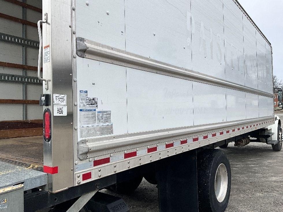 Medium Duty Box Truck-Light and Medium Duty Trucks-Freightliner-2019-M2-Prince George-VA-125,674\n\t\tmiles-$ 59,500 - Image 24
