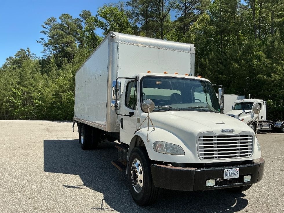 Medium Duty Box Truck-Light and Medium Duty Trucks-Freightliner-2019-M2-Prince George-VA-146,041\n\t\tmiles-$ 58,500 - Image 1