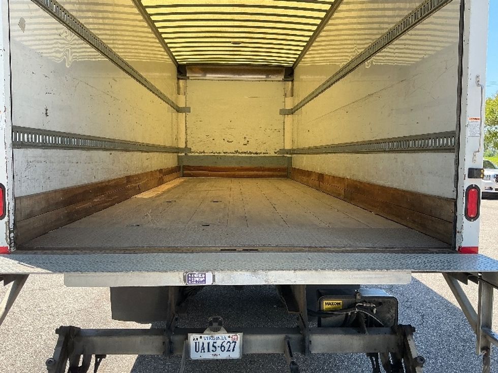 Medium Duty Box Truck-Light and Medium Duty Trucks-Freightliner-2019-M2-Prince George-VA-146,041\n\t\tmiles-$ 58,500 - Image 10