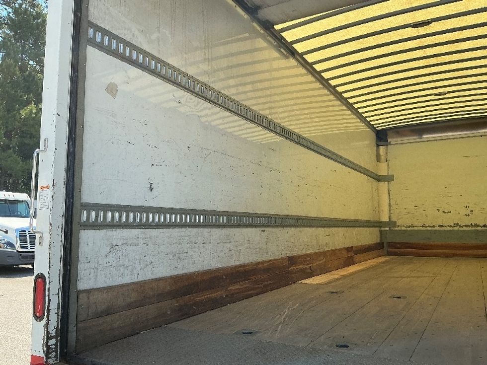 Medium Duty Box Truck-Light and Medium Duty Trucks-Freightliner-2019-M2-Prince George-VA-146,041\n\t\tmiles-$ 58,500 - Image 11
