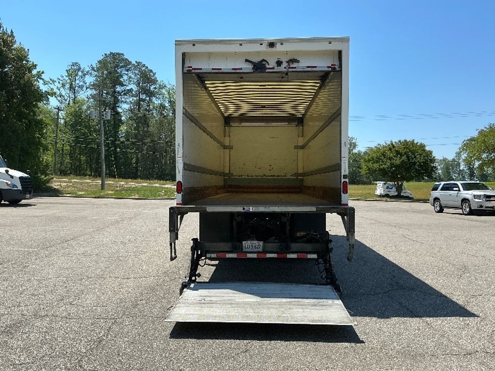 Medium Duty Box Truck-Light and Medium Duty Trucks-Freightliner-2019-M2-Prince George-VA-146,041\n\t\tmiles-$ 58,500 - Image 9