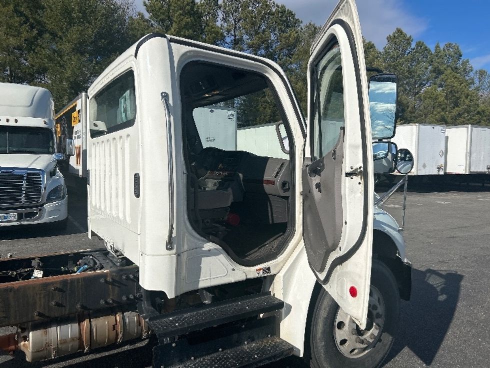 Medium Duty Box Truck-Light and Medium Duty Trucks-Freightliner-2019-M2-Prince George-VA-239,043\n\t\tmiles-$ 40,250 - Image 15