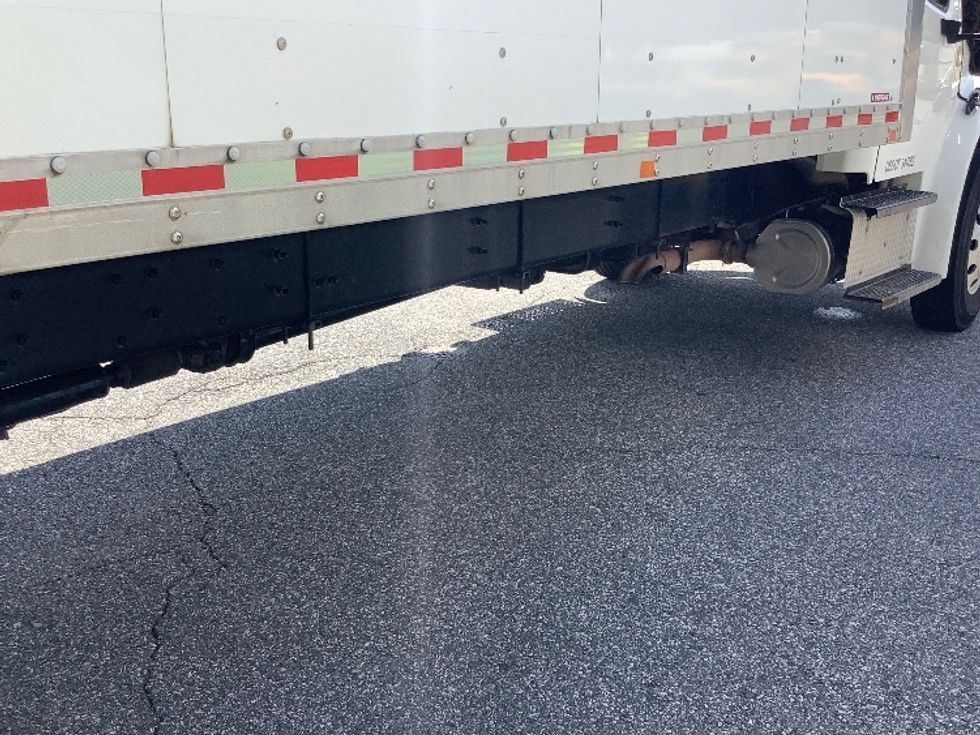 Medium Duty Box Truck-Light and Medium Duty Trucks-Freightliner-2019-M2-Prince George-VA-284,446\n\t\tmiles-$ 38,500 - Image 14