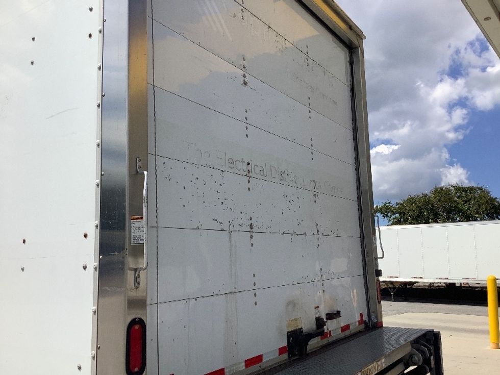 Medium Duty Box Truck-Light and Medium Duty Trucks-Freightliner-2019-M2-Prince George-VA-284,446\n\t\tmiles-$ 38,500 - Image 23