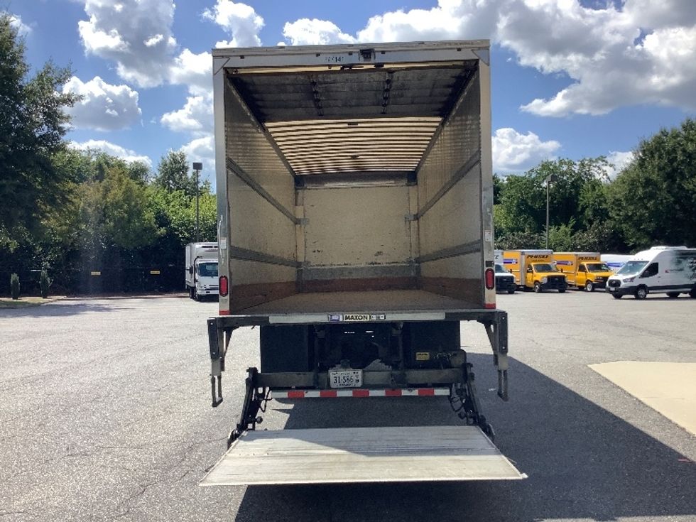 Medium Duty Box Truck-Light and Medium Duty Trucks-Freightliner-2019-M2-Prince George-VA-284,446\n\t\tmiles-$ 38,500 - Image 8