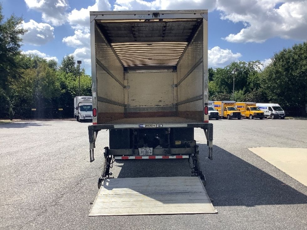 Medium Duty Box Truck-Light and Medium Duty Trucks-Freightliner-2019-M2-Prince George-VA-284,446\n\t\tmiles-$ 38,500 - Image 9