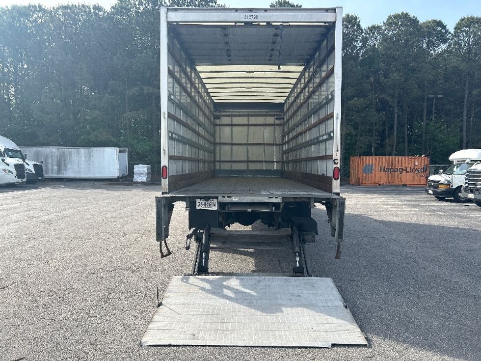 Medium Duty Box Truck-Light and Medium Duty Trucks-Freightliner-2019-M2-Prince George-VA-322,694\n\t\tmiles-$ 29,250 - Image 9