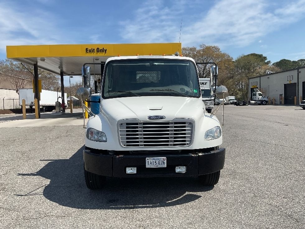 Medium Duty Box Truck-Light and Medium Duty Trucks-Freightliner-2019-M2-Prince George-VA-79,658\n\t\tmiles-$ 63,500 - Image 2