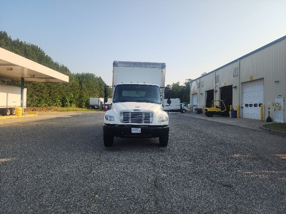 Medium Duty Box Truck-Light and Medium Duty Trucks-Freightliner-2019-M2-Prince George-VA-84,503\n\t\tmiles-$ 66,250 - Image 2