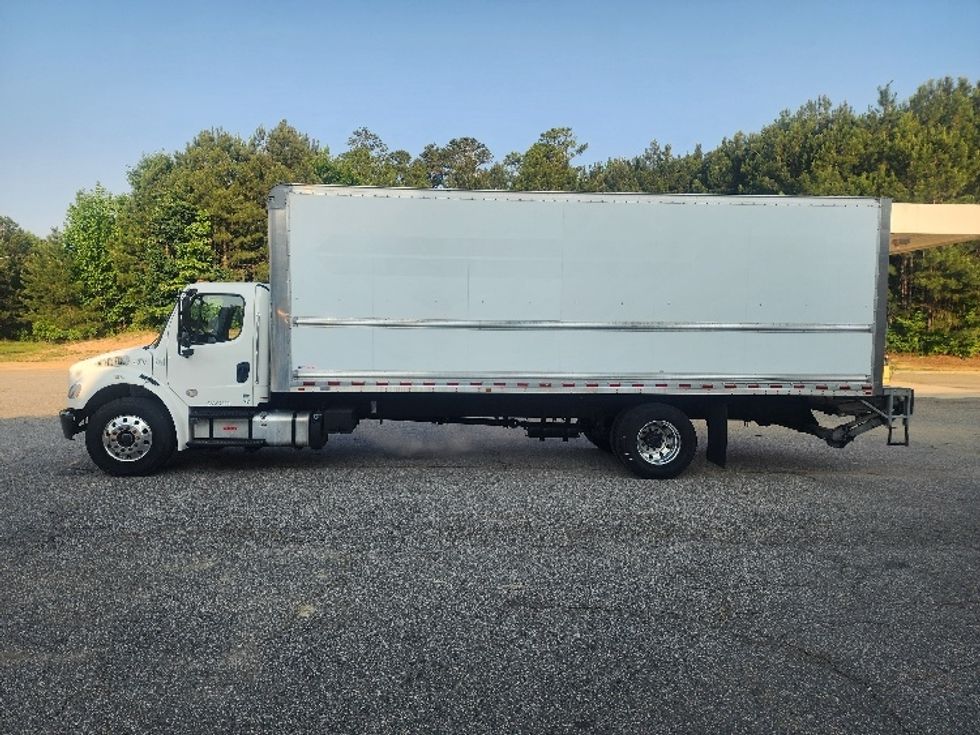 Medium Duty Box Truck-Light and Medium Duty Trucks-Freightliner-2019-M2-Prince George-VA-84,503\n\t\tmiles-$ 66,250 - Image 4