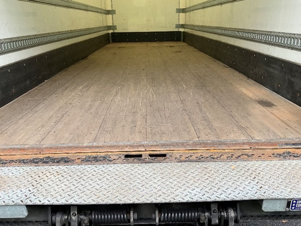 Medium Duty Box Truck-Light and Medium Duty Trucks-Freightliner-2019-M2-Reading-PA-130,515\n\t\tmiles-$ 53,250 - Image 10