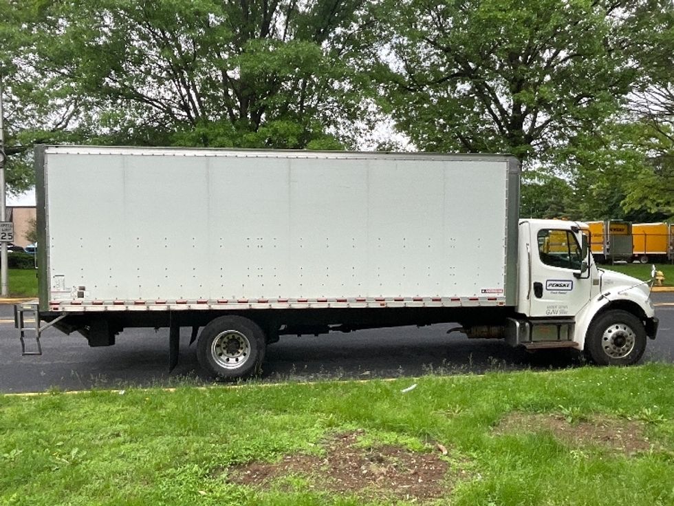 Medium Duty Box Truck-Light and Medium Duty Trucks-Freightliner-2019-M2-Reading-PA-130,515\n\t\tmiles-$ 53,250 - Image 15