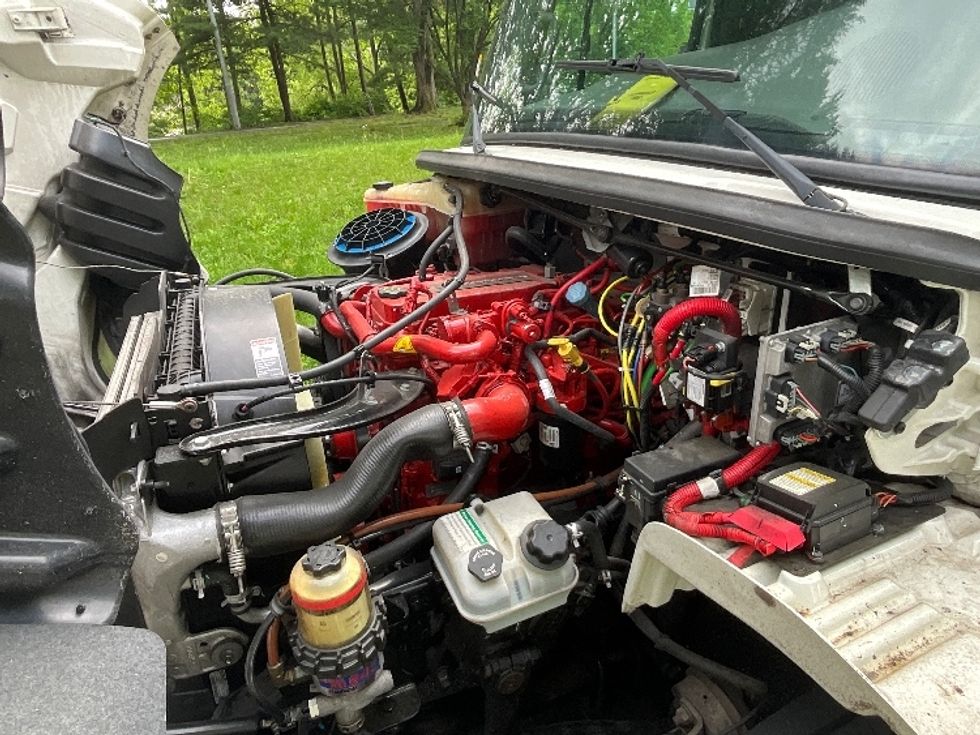 Medium Duty Box Truck-Light and Medium Duty Trucks-Freightliner-2019-M2-Reading-PA-130,515\n\t\tmiles-$ 53,250 - Image 24