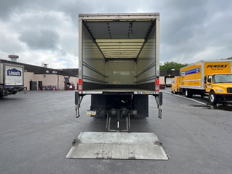 Medium Duty Box Truck-Light and Medium Duty Trucks-Freightliner-2019-M2-Reading-PA-130,515\n\t\tmiles-$ 53,250 - Image 9