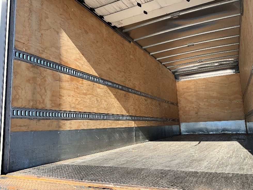 Medium Duty Box Truck-Light and Medium Duty Trucks-Freightliner-2019-M2-Reading-PA-145,000\n\t\tmiles-$ 48,250 - Image 10