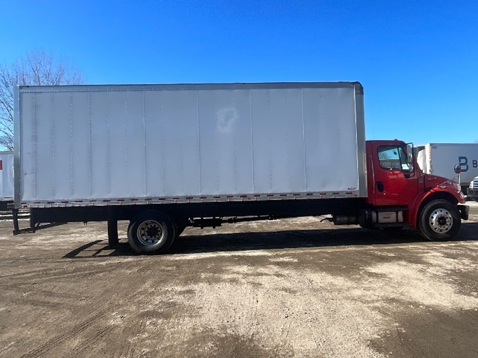 Medium Duty Box Truck-Light and Medium Duty Trucks-Freightliner-2019-M2-Reading-PA-145,000\n\t\tmiles-$ 48,250 - Image 14