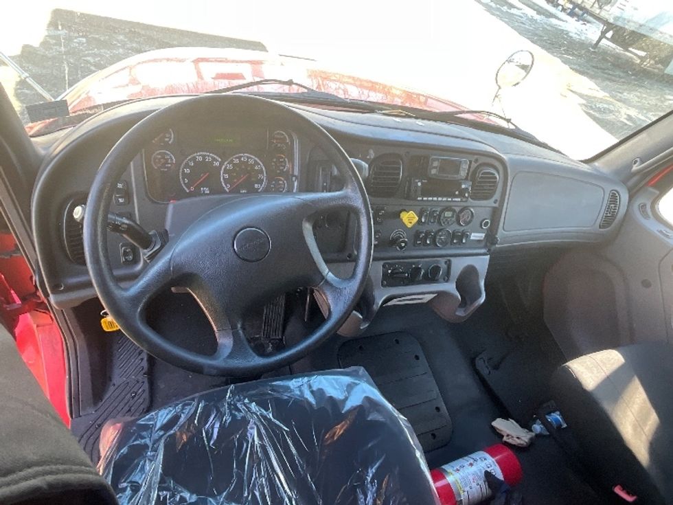 Medium Duty Box Truck-Light and Medium Duty Trucks-Freightliner-2019-M2-Reading-PA-145,000\n\t\tmiles-$ 48,250 - Image 17