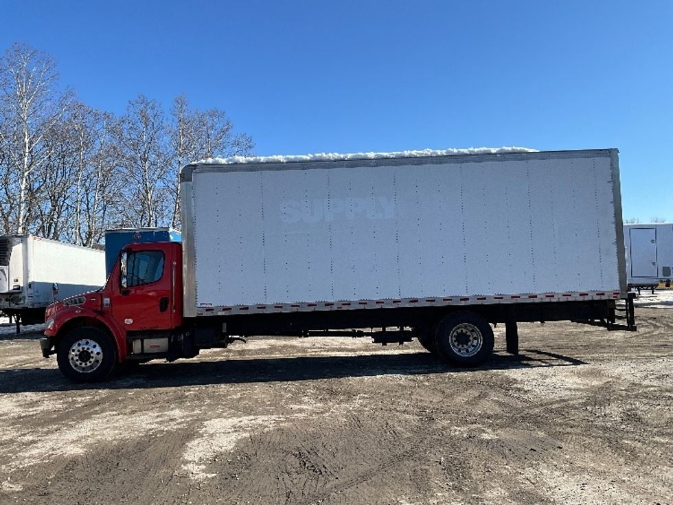 Medium Duty Box Truck-Light and Medium Duty Trucks-Freightliner-2019-M2-Reading-PA-145,000\n\t\tmiles-$ 48,250 - Image 4