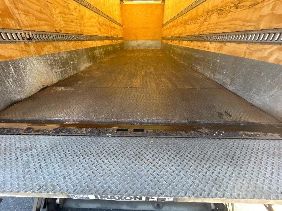 Medium Duty Box Truck-Light and Medium Duty Trucks-Freightliner-2019-M2-Reading-PA-320,572\n\t\tmiles-$ 22,000 - Image 10