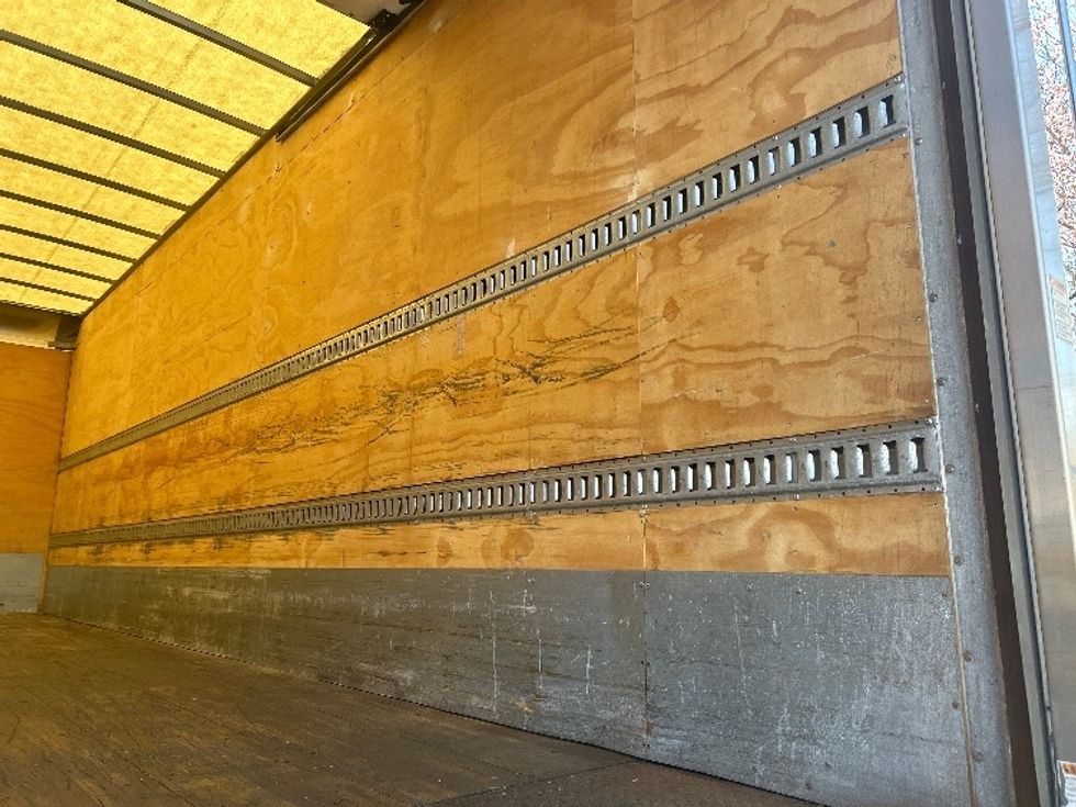 Medium Duty Box Truck-Light and Medium Duty Trucks-Freightliner-2019-M2-Reading-PA-320,572\n\t\tmiles-$ 22,000 - Image 12