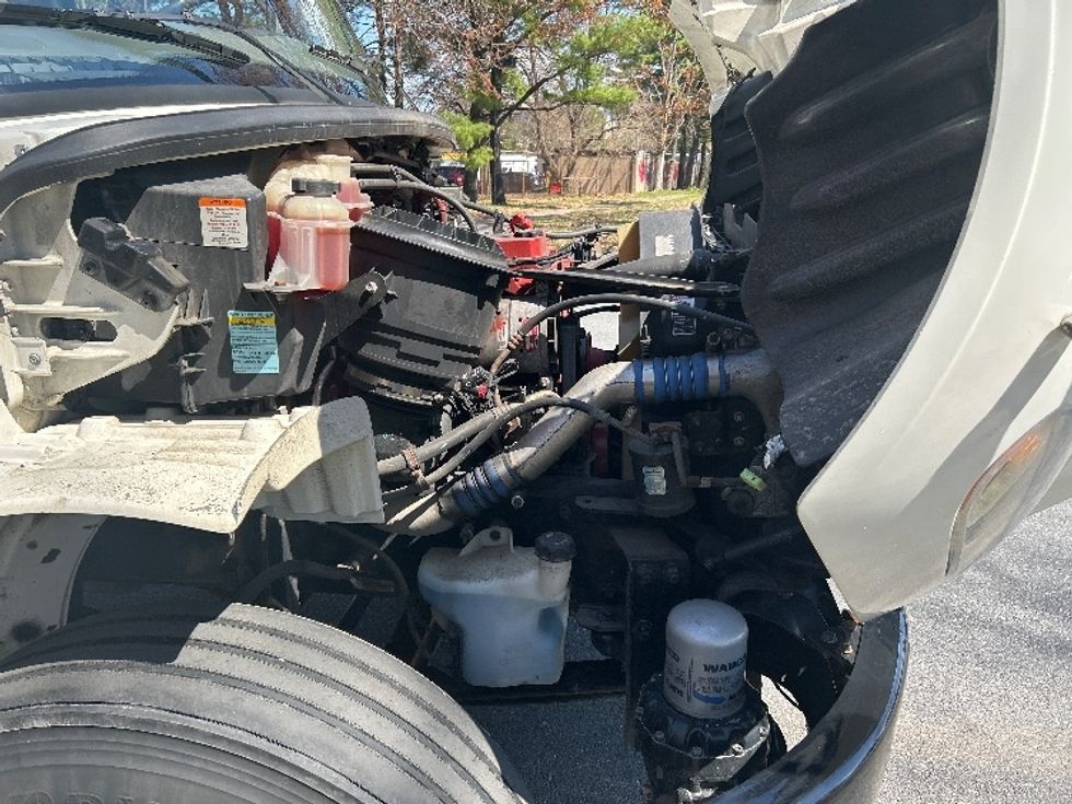 Medium Duty Box Truck-Light and Medium Duty Trucks-Freightliner-2019-M2-Reading-PA-320,572\n\t\tmiles-$ 22,000 - Image 24