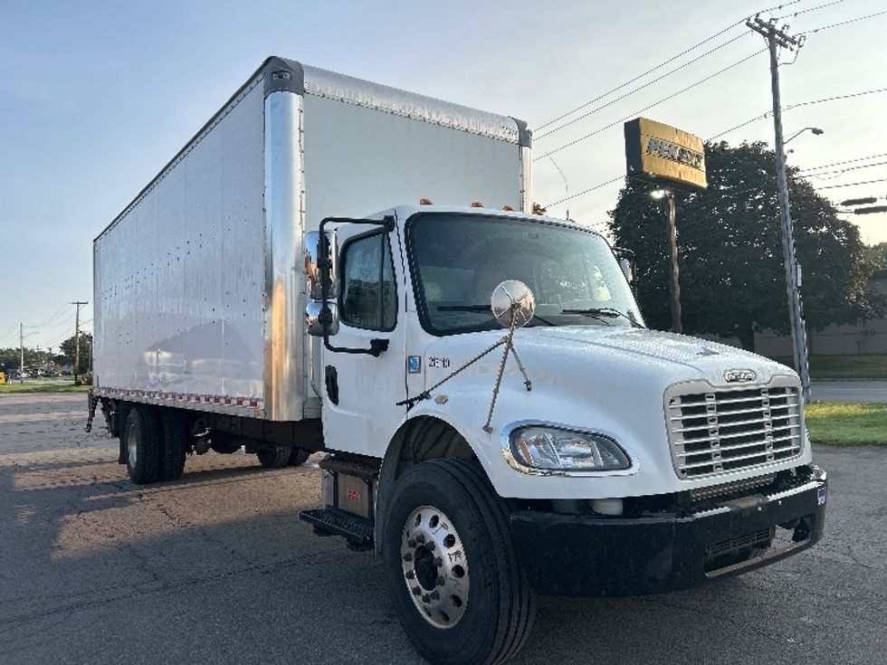 Medium Duty Box Truck-Light and Medium Duty Trucks-Freightliner-2019-M2-Rochester-NY-113,405\n\t\tmiles-$ 41,250 - Image 1