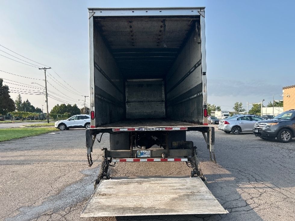 Medium Duty Box Truck-Light and Medium Duty Trucks-Freightliner-2019-M2-Rochester-NY-113,405\n\t\tmiles-$ 41,250 - Image 9