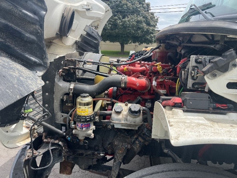 Medium Duty Box Truck-Light and Medium Duty Trucks-Freightliner-2019-M2-Rochester-NY-121,376\n\t\tmiles-$ 54,000 - Image 24