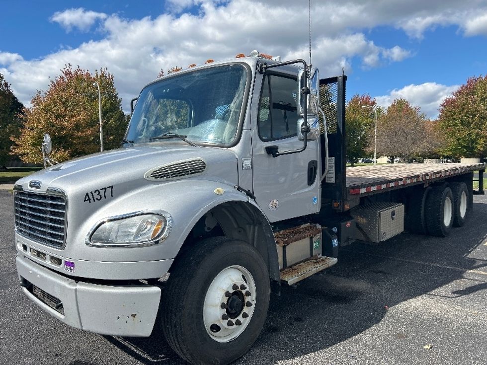 Medium Duty Box Truck-Light and Medium Duty Trucks-Freightliner-2019-M2-Rochester-NY-151,404\n\t\tmiles-$ 47,750 - Image 3