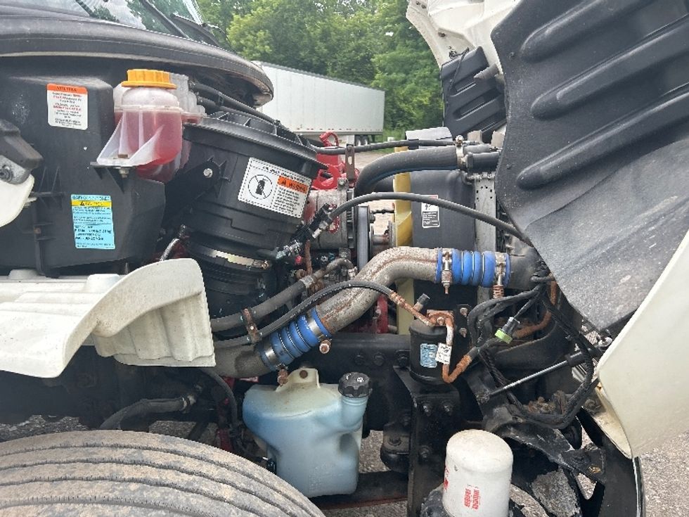 Medium Duty Box Truck-Light and Medium Duty Trucks-Freightliner-2019-M2-Rochester-NY-151,846\n\t\tmiles-$ 37,500 - Image 23