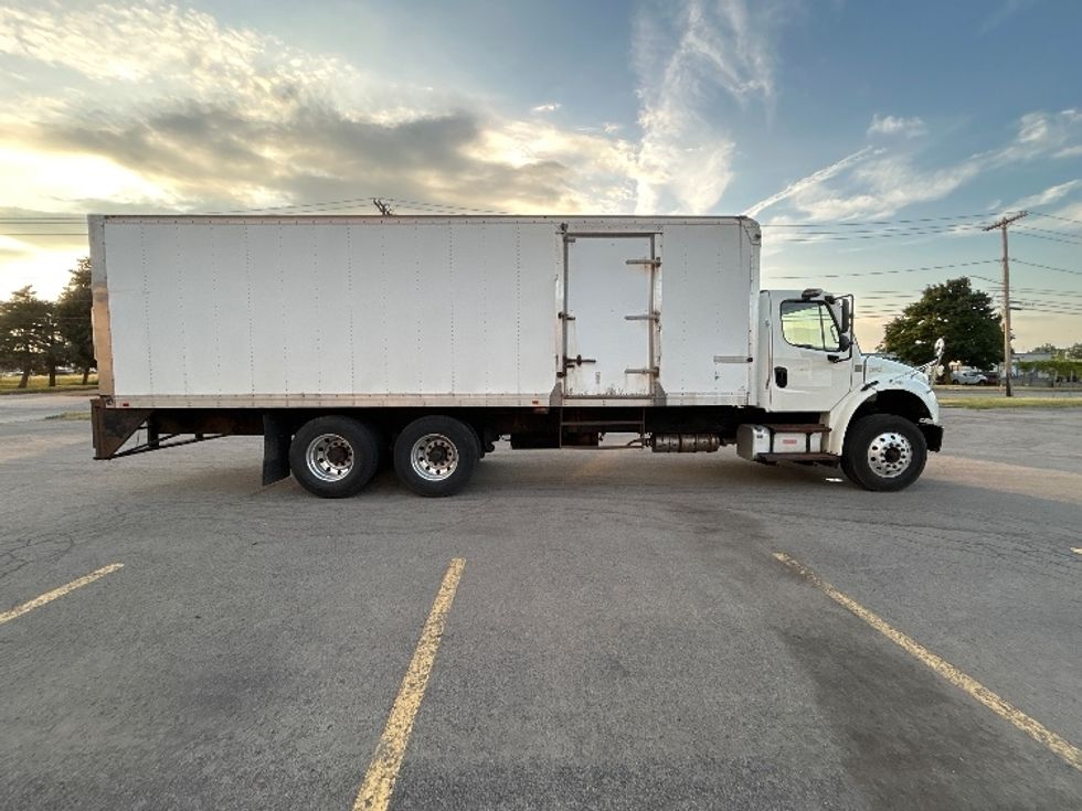 Medium Duty Box Truck-Light and Medium Duty Trucks-Freightliner-2019-M2-Rochester-NY-164,507\n\t\tmiles-$ 57,500 - Image 15