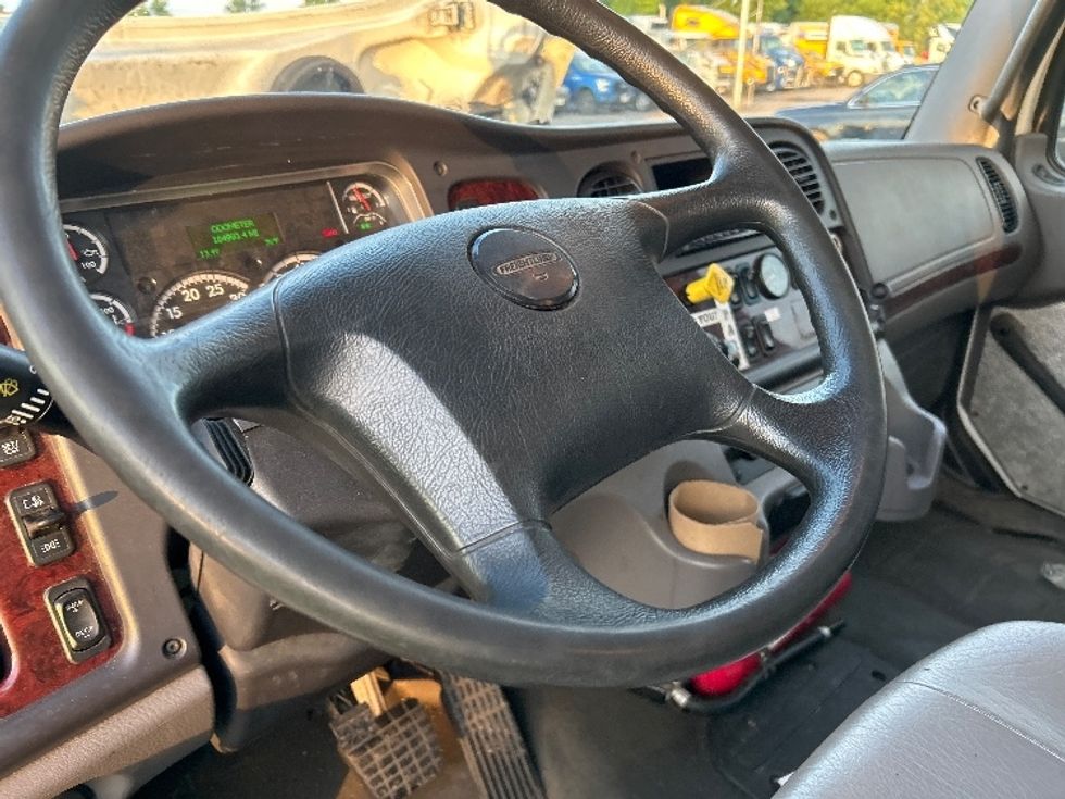 Medium Duty Box Truck-Light and Medium Duty Trucks-Freightliner-2019-M2-Rochester-NY-164,507\n\t\tmiles-$ 57,500 - Image 17