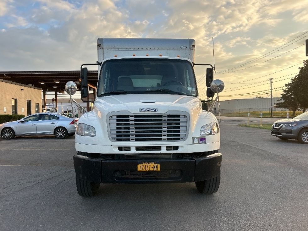 Medium Duty Box Truck-Light and Medium Duty Trucks-Freightliner-2019-M2-Rochester-NY-164,507\n\t\tmiles-$ 57,500 - Image 2
