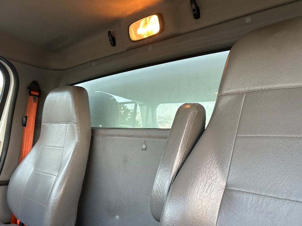 Medium Duty Box Truck-Light and Medium Duty Trucks-Freightliner-2019-M2-Rochester-NY-164,507\n\t\tmiles-$ 57,500 - Image 25
