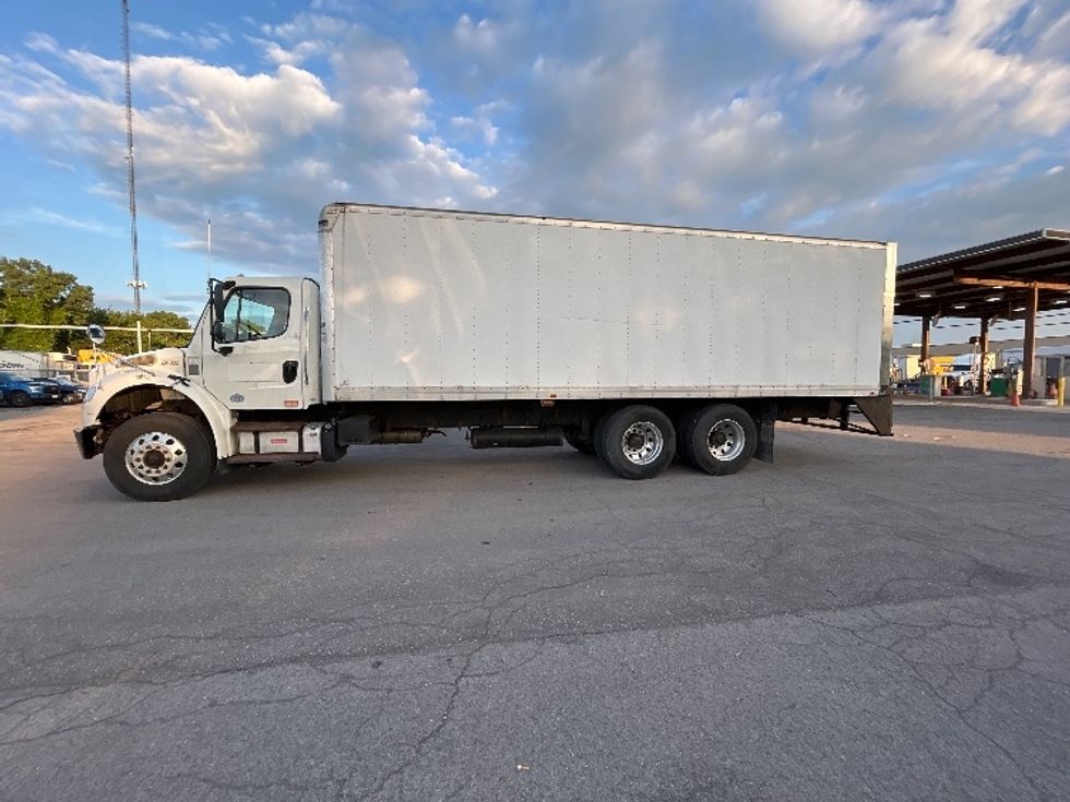 Medium Duty Box Truck-Light and Medium Duty Trucks-Freightliner-2019-M2-Rochester-NY-164,507\n\t\tmiles-$ 57,500 - Image 4
