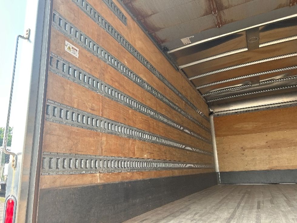 Medium Duty Box Truck-Light and Medium Duty Trucks-Freightliner-2019-M2-Rochester-NY-174,643\n\t\tmiles-$ 34,500 - Image 11