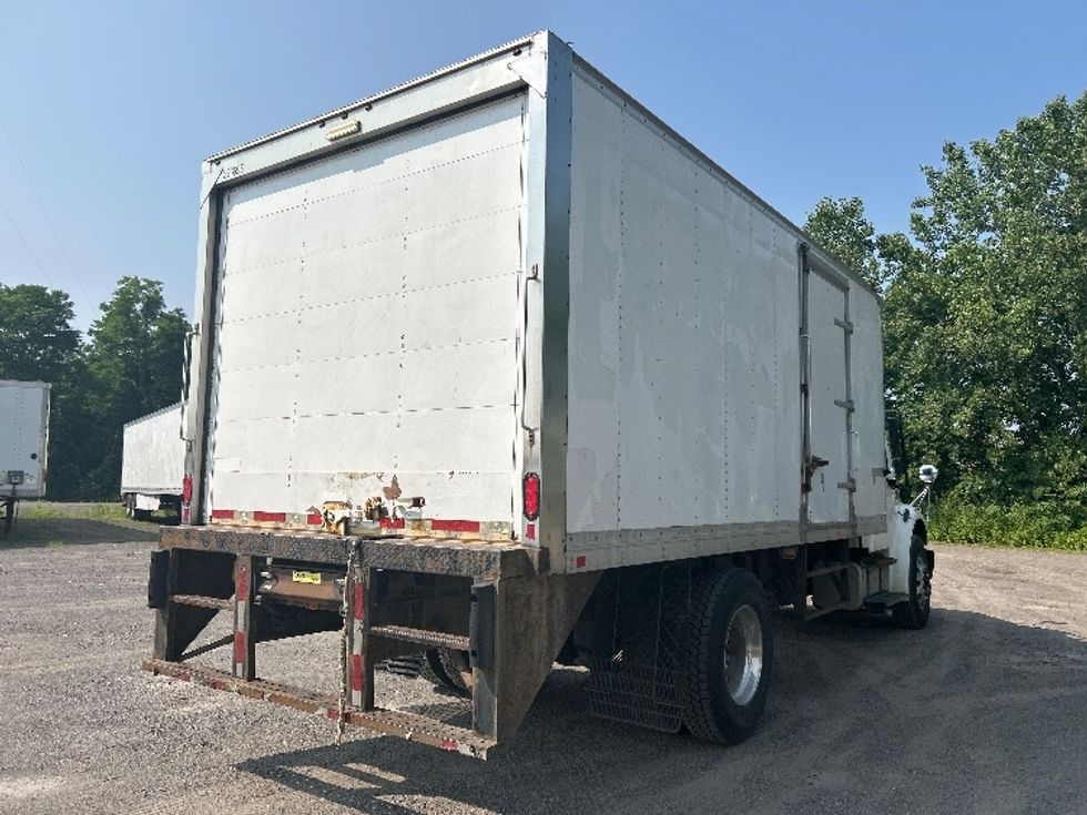 Medium Duty Box Truck-Light and Medium Duty Trucks-Freightliner-2019-M2-Rochester-NY-174,643\n\t\tmiles-$ 34,500 - Image 13