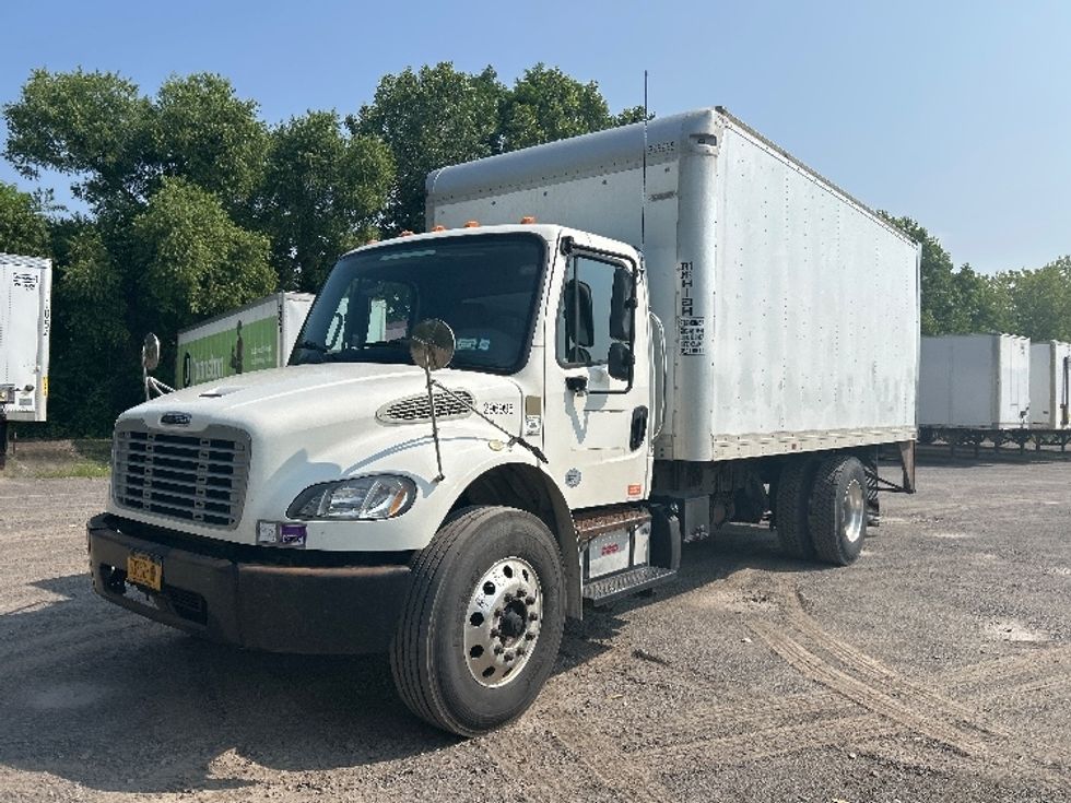 Medium Duty Box Truck-Light and Medium Duty Trucks-Freightliner-2019-M2-Rochester-NY-174,643\n\t\tmiles-$ 34,500 - Image 3