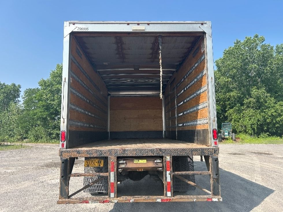 Medium Duty Box Truck-Light and Medium Duty Trucks-Freightliner-2019-M2-Rochester-NY-174,643\n\t\tmiles-$ 34,500 - Image 9
