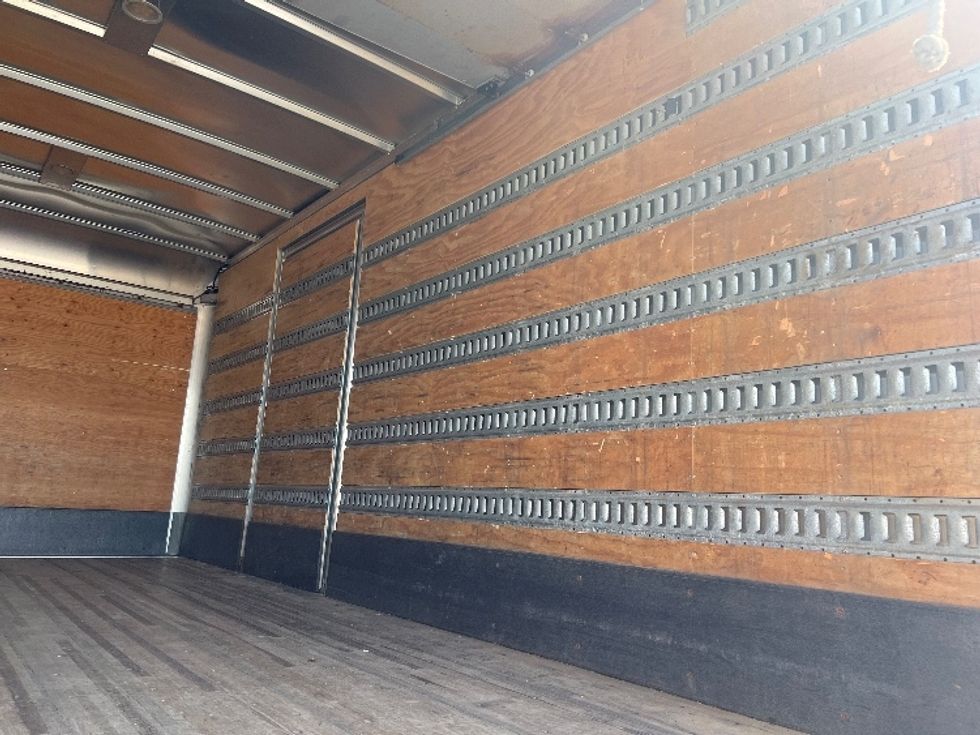 Medium Duty Box Truck-Light and Medium Duty Trucks-Freightliner-2019-M2-Rochester-NY-186,408\n\t\tmiles-$ 32,250 - Image 12