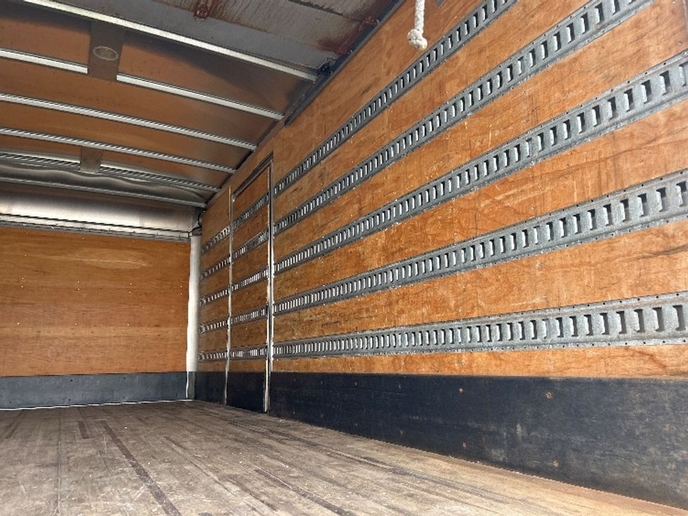 Medium Duty Box Truck-Light and Medium Duty Trucks-Freightliner-2019-M2-Rochester-NY-187,274\n\t\tmiles-$ 33,000 - Image 12