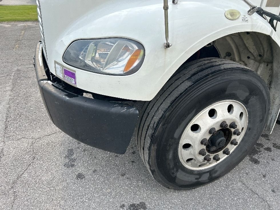 Medium Duty Box Truck-Light and Medium Duty Trucks-Freightliner-2019-M2-Rochester-NY-187,274\n\t\tmiles-$ 33,000 - Image 29