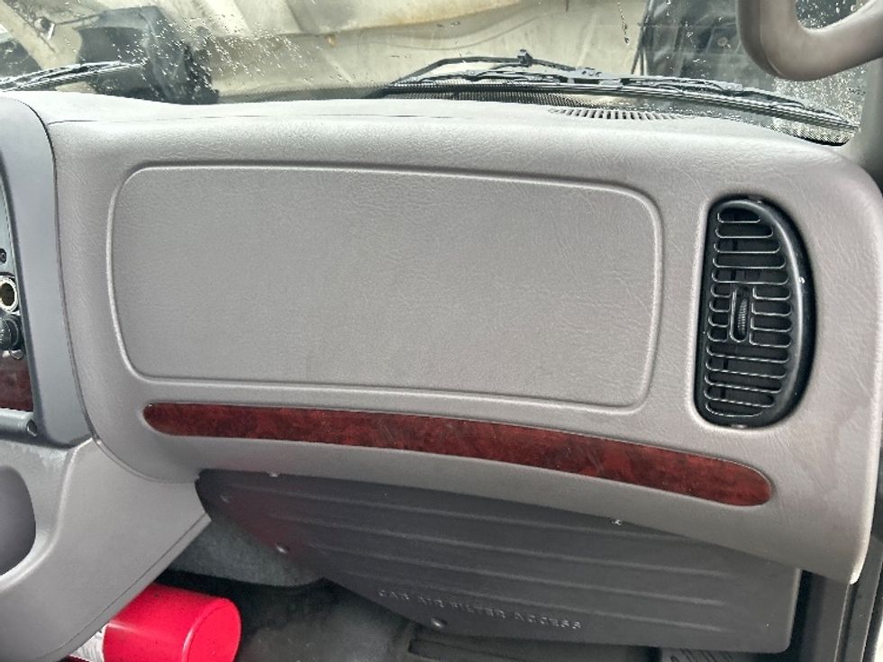 Medium Duty Box Truck-Light and Medium Duty Trucks-Freightliner-2019-M2-Rochester-NY-191,769\n\t\tmiles-$ 32,500 - Image 21