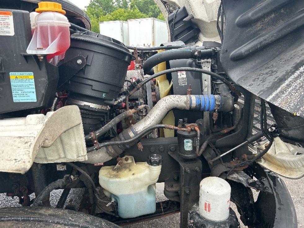 Medium Duty Box Truck-Light and Medium Duty Trucks-Freightliner-2019-M2-Rochester-NY-191,769\n\t\tmiles-$ 32,500 - Image 23