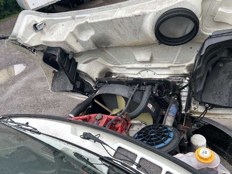 Medium Duty Box Truck-Light and Medium Duty Trucks-Freightliner-2019-M2-Rochester-NY-191,769\n\t\tmiles-$ 32,500 - Image 26